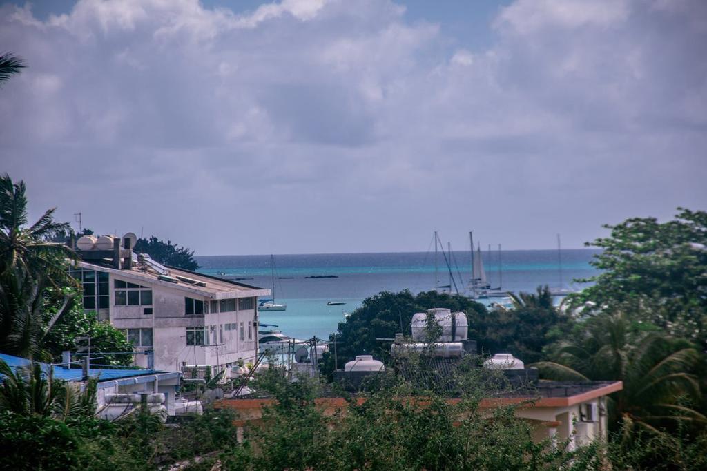 The Palm Residence Grand Baie Bagian luar foto