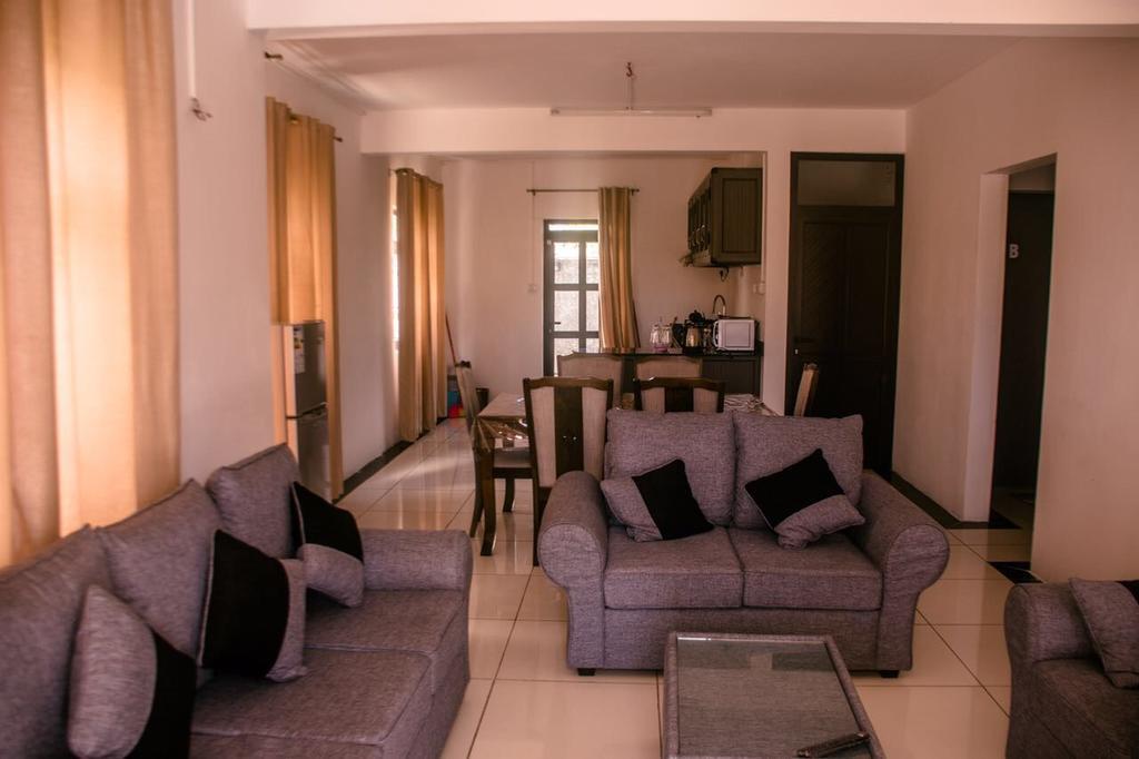 The Palm Residence Grand Baie Bagian luar foto